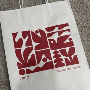 Vuori White Tote with Red Geometric Design